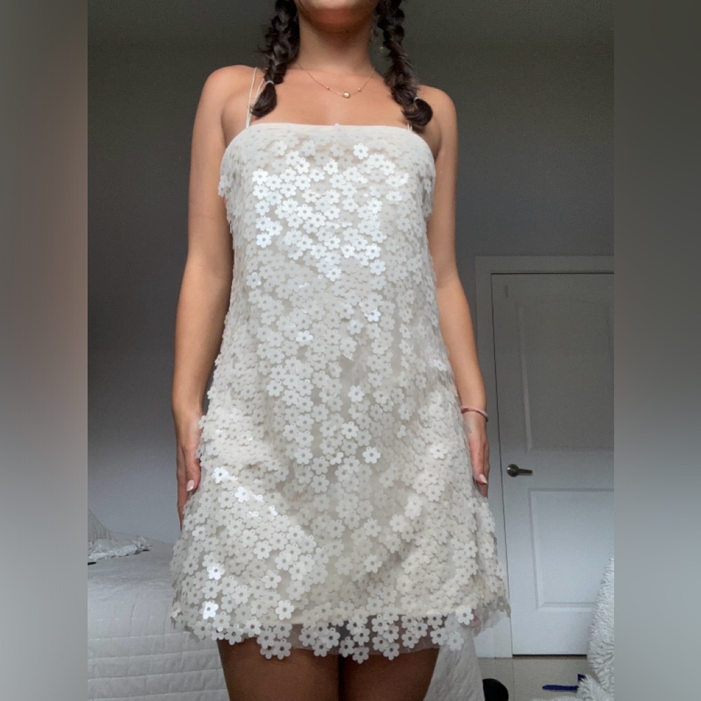 floral sequin dress - Picture 2 of 6
